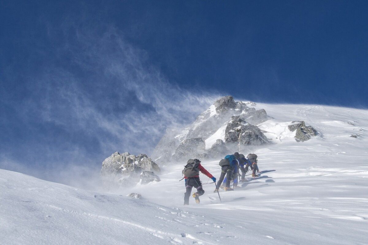雪山にて