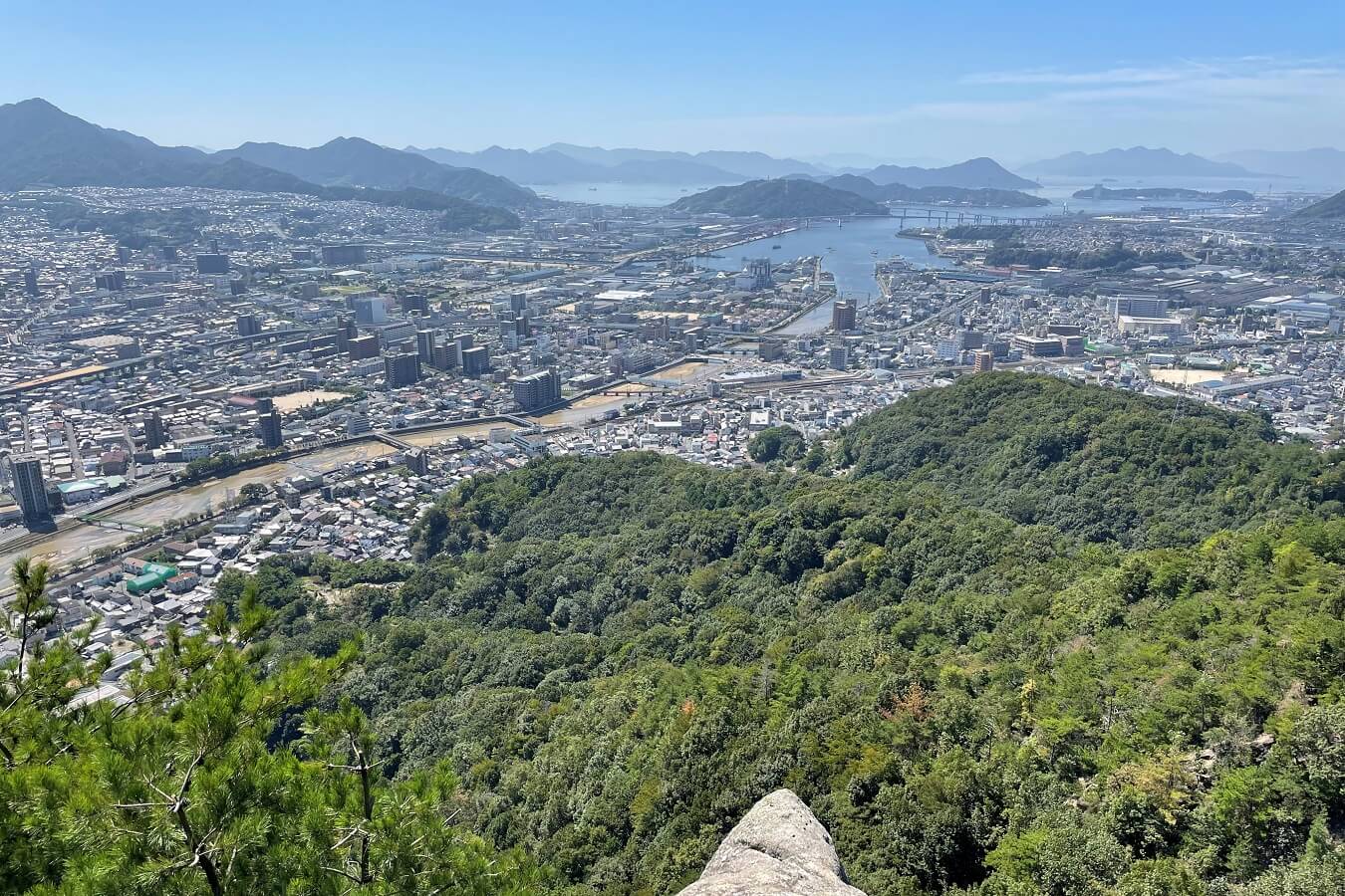 日浦山地獄岩からの眺望